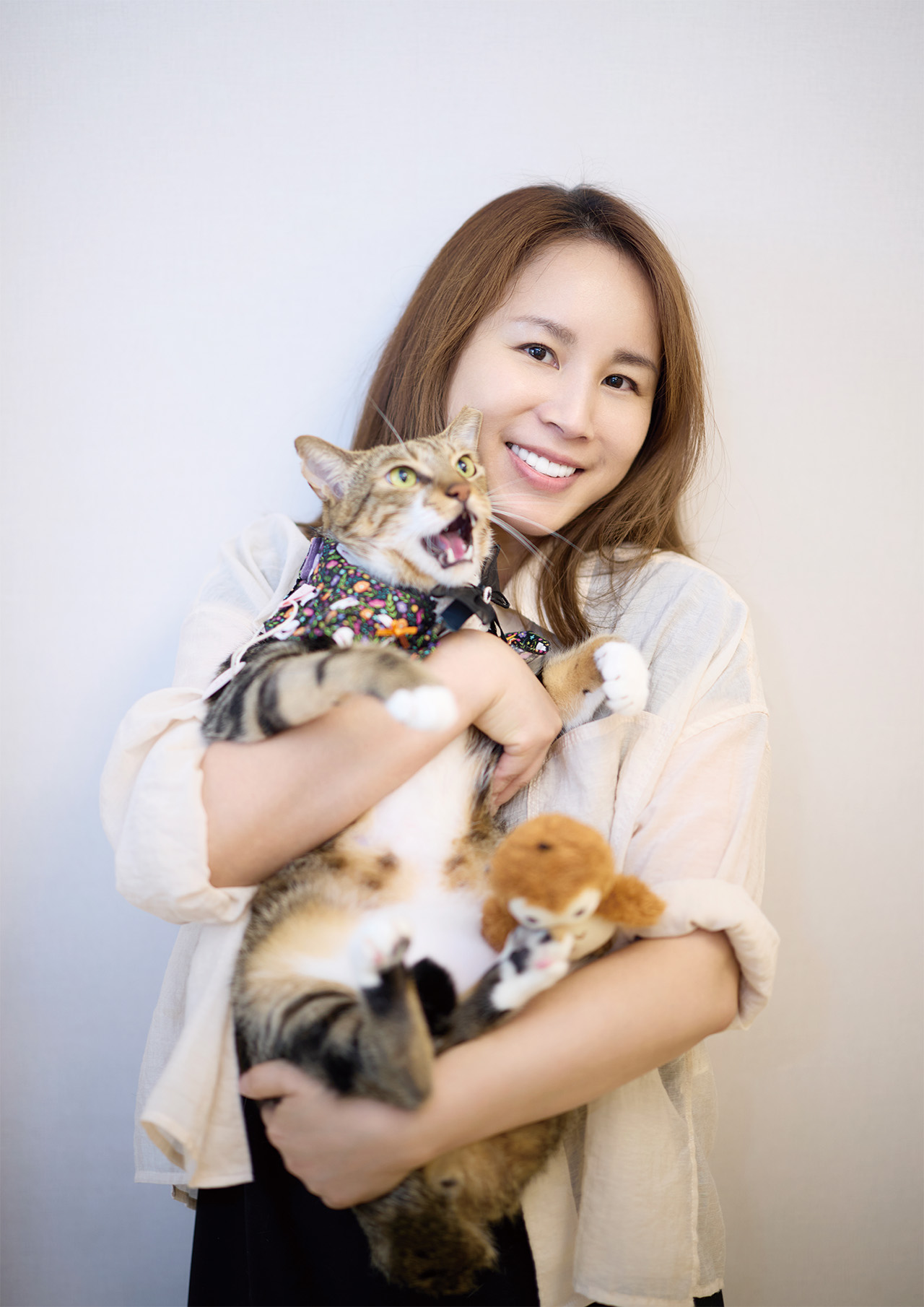 ▲愛貓的劉于禎希望貪貪的產品對貓好，也對生態好。葉俊宏攝影